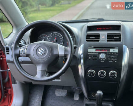 Помаранчевий Сузукі СХ4, об'ємом двигуна 1.6 л та пробігом 202 тис. км за 7200 $, фото 26 на Automoto.ua
