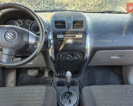 Помаранчевий Сузукі СХ4, об'ємом двигуна 1.6 л та пробігом 68 тис. км за 9000 $, фото 11 на Automoto.ua