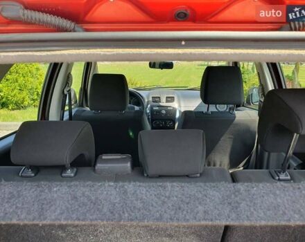 Помаранчевий Сузукі СХ4, об'ємом двигуна 1.59 л та пробігом 226 тис. км за 8000 $, фото 10 на Automoto.ua