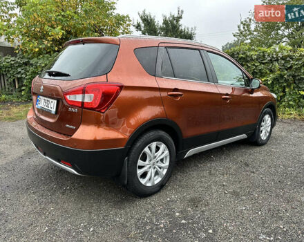 Помаранчевий Сузукі СХ4, об'ємом двигуна 1.37 л та пробігом 62 тис. км за 18900 $, фото 6 на Automoto.ua