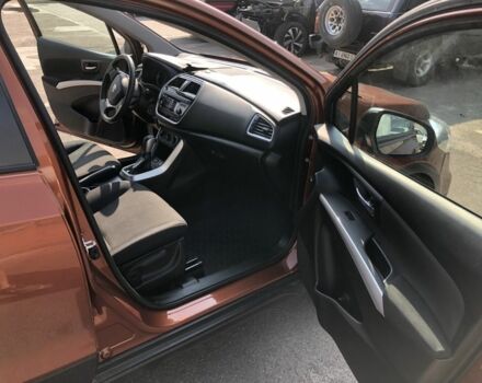 Оранжевый Сузуки СХ4, объемом двигателя 1.6 л и пробегом 102 тыс. км за 6500 $, фото 18 на Automoto.ua