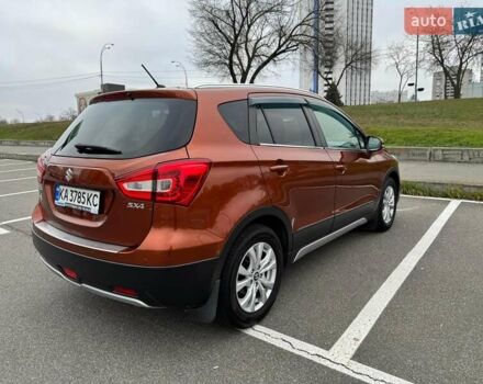Оранжевый Сузуки СХ4, объемом двигателя 1.59 л и пробегом 54 тыс. км за 16400 $, фото 5 на Automoto.ua