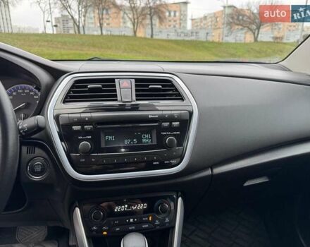 Оранжевый Сузуки СХ4, объемом двигателя 1.59 л и пробегом 54 тыс. км за 16400 $, фото 14 на Automoto.ua