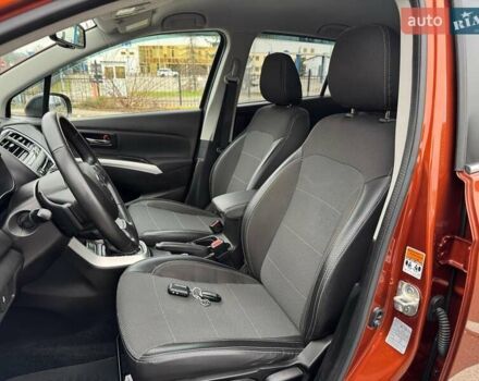 Оранжевый Сузуки СХ4, объемом двигателя 1.59 л и пробегом 54 тыс. км за 16400 $, фото 17 на Automoto.ua