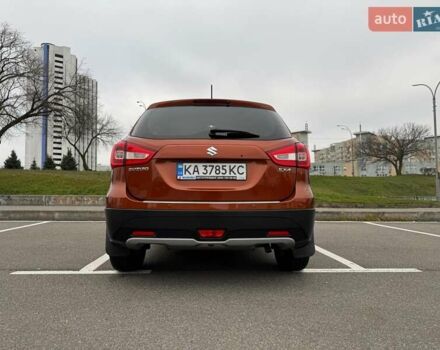 Оранжевый Сузуки СХ4, объемом двигателя 1.59 л и пробегом 54 тыс. км за 16400 $, фото 3 на Automoto.ua
