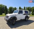 Белый Сузуки Самурай, объемом двигателя 1.3 л и пробегом 95 тыс. км за 7500 $, фото 1 на Automoto.ua