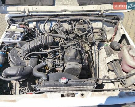 Белый Сузуки Самурай, объемом двигателя 1.3 л и пробегом 95 тыс. км за 7500 $, фото 9 на Automoto.ua