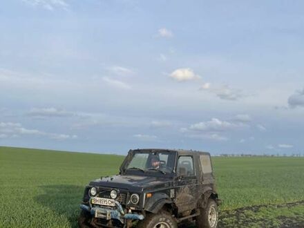 Чорний Сузукі Самурай, об'ємом двигуна 1.6 л та пробігом 2 тис. км за 8000 $, фото 1 на Automoto.ua