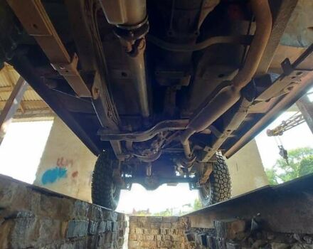 Красный Сузуки Самурай, объемом двигателя 1.33 л и пробегом 137 тыс. км за 5500 $, фото 16 на Automoto.ua