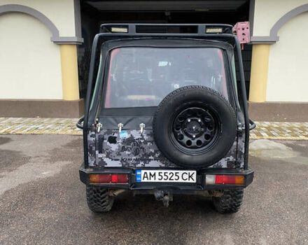 Красный Сузуки Самурай, объемом двигателя 1.3 л и пробегом 109 тыс. км за 7900 $, фото 8 на Automoto.ua