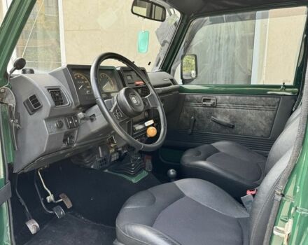 Зеленый Сузуки Самурай, объемом двигателя 1.3 л и пробегом 126 тыс. км за 12000 $, фото 7 на Automoto.ua