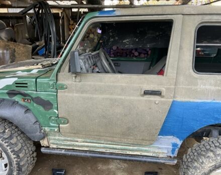 Зеленый Сузуки Самурай, объемом двигателя 1.3 л и пробегом 200 тыс. км за 5500 $, фото 7 на Automoto.ua