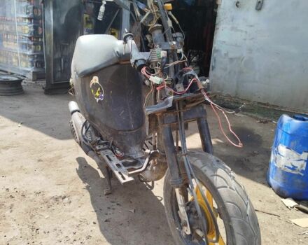 Сузуки Сепия, объемом двигателя 50 л и пробегом 0 тыс. км за 143 $, фото 1 на Automoto.ua