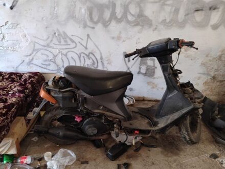 Сузукі Сепія, об'ємом двигуна 100 л та пробігом 0 тис. км за 167 $, фото 1 на Automoto.ua