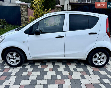 Белый Сузуки Сплеш, объемом двигателя 1 л и пробегом 188 тыс. км за 4399 $, фото 4 на Automoto.ua