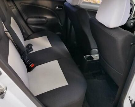 Сузуки Сплеш 2014 в Одессе на Automoto.ua Белый Сузуки Сплеш, объемом двигателя 1.24 л и пробегом 55 тыс. км за 7800 $, фото 20 на Automoto.ua