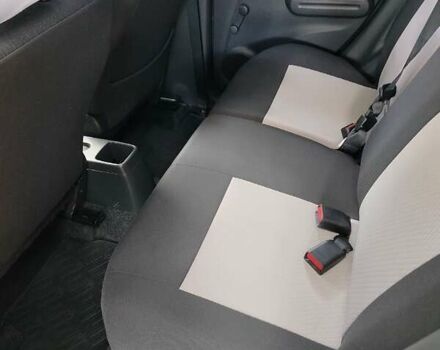 Сузуки Сплеш 2014 в Одессе на Automoto.ua Белый Сузуки Сплеш, объемом двигателя 1.24 л и пробегом 55 тыс. км за 7800 $, фото 19 на Automoto.ua