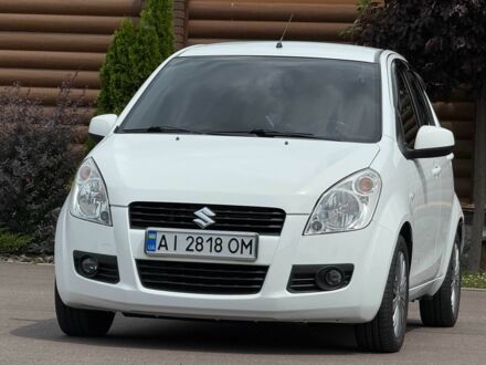 Сузуки Сплеш 2008 в Киеве на Automoto.ua Белый Сузуки Сплеш, объемом двигателя 1.2 л и пробегом 145 тыс. км за 5300 $, фото 1 на Automoto.ua