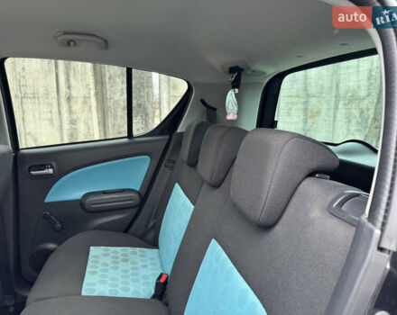 Черный Сузуки Сплеш, объемом двигателя 1.24 л и пробегом 200 тыс. км за 4500 $, фото 28 на Automoto.ua