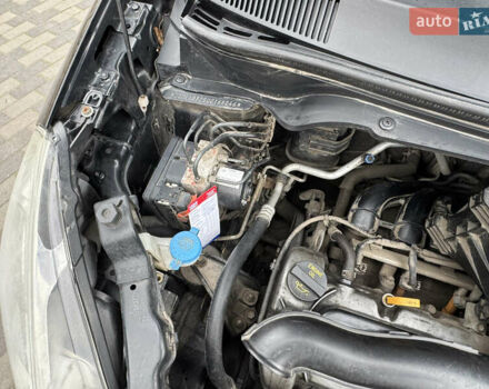 Черный Сузуки Сплеш, объемом двигателя 1.24 л и пробегом 200 тыс. км за 4500 $, фото 34 на Automoto.ua