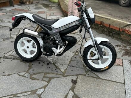 Сузукі Стріт Меджік, об'ємом двигуна 50 л та пробігом 0 тис. км за 710 $, фото 1 на Automoto.ua