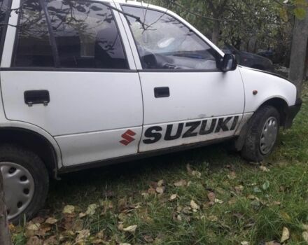 Сузукі Свифт 1995 у Городне на Automoto.ua Білий Сузукі Свифт, об'ємом двигуна 1 л та пробігом 100 тис. км за 850 $, фото 4 на Automoto.ua