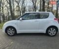 Білий Сузукі Свифт, об'ємом двигуна 1.33 л та пробігом 134 тис. км за 4200 $, фото 1 на Automoto.ua