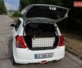 Белый Сузуки Свифт, объемом двигателя 1.33 л и пробегом 170 тыс. км за 5400 $, фото 22 на Automoto.ua