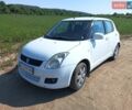 Білий Сузукі Свифт, об'ємом двигуна 1.33 л та пробігом 127 тис. км за 4500 $, фото 2 на Automoto.ua