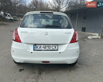 Белый Сузуки Свифт, объемом двигателя 1.2 л и пробегом 73 тыс. км за 9200 $, фото 1 на Automoto.ua
