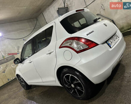 Белый Сузуки Свифт, объемом двигателя 1.24 л и пробегом 147 тыс. км за 5150 $, фото 16 на Automoto.ua