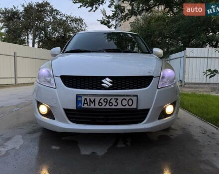Білий Сузукі Свифт, об'ємом двигуна 1.25 л та пробігом 223 тис. км за 6700 $, фото 23 на Automoto.ua