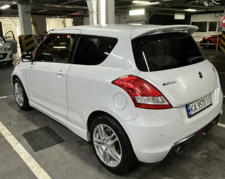 Білий Сузукі Свифт, об'ємом двигуна 1.6 л та пробігом 97 тис. км за 7100 $, фото 4 на Automoto.ua