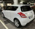 Сузуки Свифт 2014 в Киеве на Automoto.ua Белый Сузуки Свифт, объемом двигателя 1.6 л и пробегом 97 тыс. км за 7350 $, фото 4 на Automoto.ua