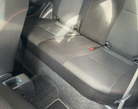 Сузуки Свифт 2014 в Киеве на Automoto.ua Белый Сузуки Свифт, объемом двигателя 1.6 л и пробегом 97 тыс. км за 7350 $, фото 25 на Automoto.ua