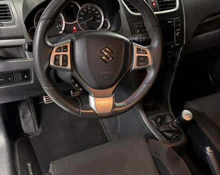 Сузуки Свифт 2014 в Киеве на Automoto.ua Белый Сузуки Свифт, объемом двигателя 1.6 л и пробегом 97 тыс. км за 7350 $, фото 15 на Automoto.ua