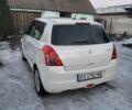 Білий Сузукі Свифт, об'ємом двигуна 0 л та пробігом 190 тис. км за 4800 $, фото 4 на Automoto.ua
