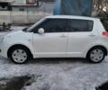 Білий Сузукі Свифт, об'ємом двигуна 0 л та пробігом 190 тис. км за 4800 $, фото 2 на Automoto.ua