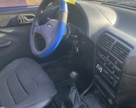 Сузукі Свифт 1995 у Черкасах на Automoto.ua Білий Сузукі Свифт, об'ємом двигуна 1.3 л та пробігом 250 тис. км за 500 $, фото 6 на Automoto.ua