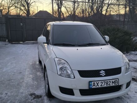 Білий Сузукі Свифт, об'ємом двигуна 0 л та пробігом 190 тис. км за 4800 $, фото 1 на Automoto.ua