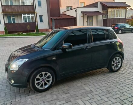 Чорний Сузукі Свифт, об'ємом двигуна 1.3 л та пробігом 220 тис. км за 4100 $, фото 2 на Automoto.ua
