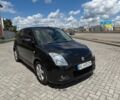 Черный Сузуки Свифт, объемом двигателя 1.3 л и пробегом 175 тыс. км за 4500 $, фото 1 на Automoto.ua