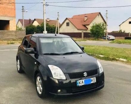 Черный Сузуки Свифт, объемом двигателя 1.3 л и пробегом 310 тыс. км за 5200 $, фото 1 на Automoto.ua