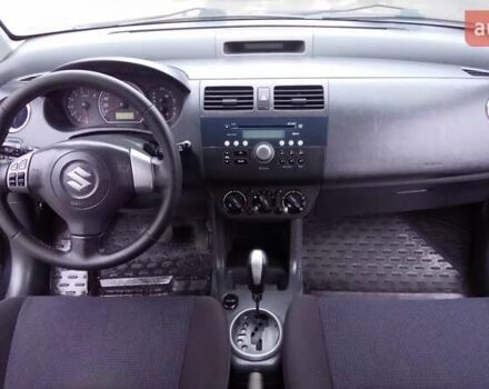 Черный Сузуки Свифт, объемом двигателя 1.49 л и пробегом 146 тыс. км за 5000 $, фото 23 на Automoto.ua