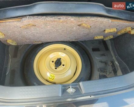 Сузуки Свифт 2007 в Подольск (Котовск) на Automoto.ua Черный Сузуки Свифт, объемом двигателя 1.3 л и пробегом 152 тыс. км за 5500 $, фото 13 на Automoto.ua
