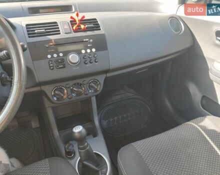 Сузуки Свифт 2007 в Подольск (Котовск) на Automoto.ua Черный Сузуки Свифт, объемом двигателя 1.3 л и пробегом 152 тыс. км за 5500 $, фото 20 на Automoto.ua