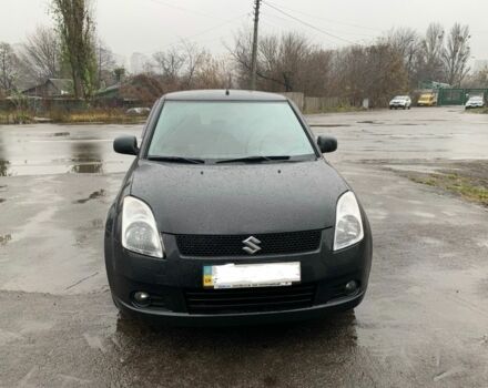 Чорний Сузукі Свифт, об'ємом двигуна 1.3 л та пробігом 245 тис. км за 4300 $, фото 2 на Automoto.ua