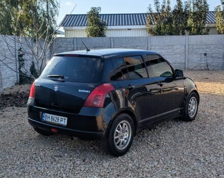 Черный Сузуки Свифт, объемом двигателя 1.5 л и пробегом 145 тыс. км за 5200 $, фото 1 на Automoto.ua
