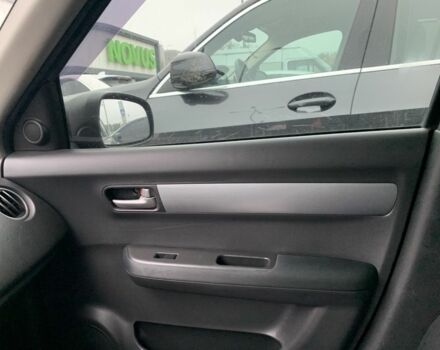 Чорний Сузукі Свифт, об'ємом двигуна 1.3 л та пробігом 245 тис. км за 4300 $, фото 6 на Automoto.ua