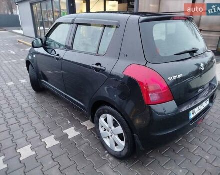 Чорний Сузукі Свифт, об'ємом двигуна 1.5 л та пробігом 116 тис. км за 4700 $, фото 3 на Automoto.ua